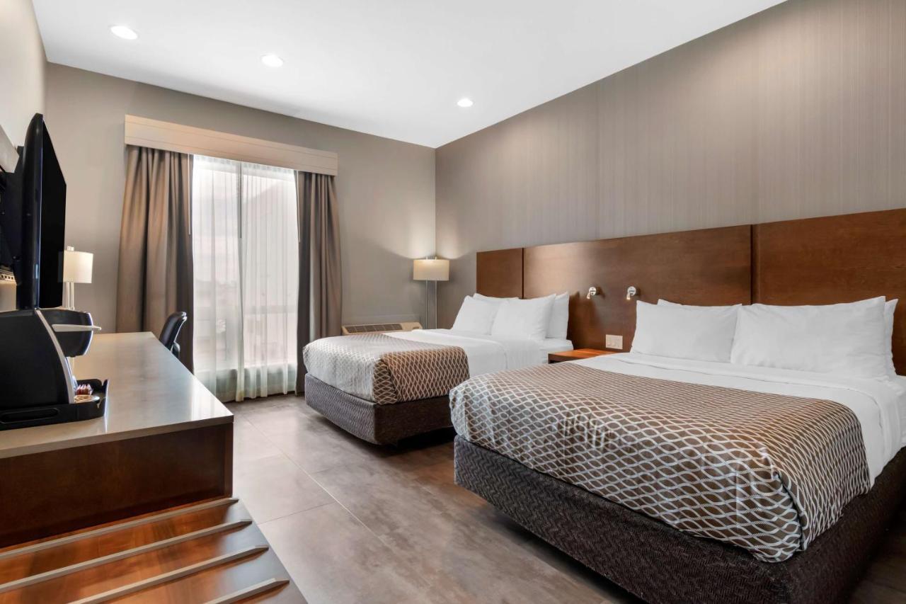 Best Western Plus East Side Саскатун Экстерьер фото